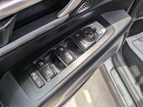Used 2020 Kia Telluride LX FWD image 20