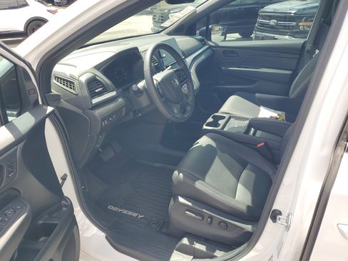 Used 2025 Honda Odyssey Sport-L image 13