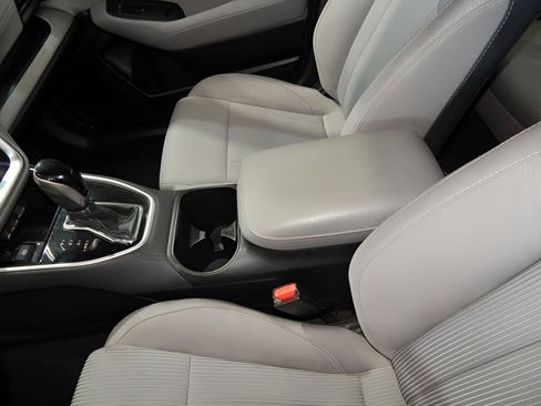 Used 2024 Subaru Legacy Premium image 20