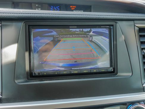 Used 2016 Toyota Highlander XLE AWD/4WD image 35