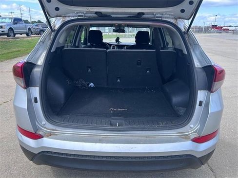 Used 2017 Hyundai Tucson SE image 5