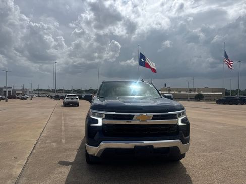 Used 2022 Chevrolet Silverado 1500 LT w/ Texas Edition Plus RWD image 4