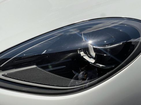 New 2025 Porsche Macan GTS image 14