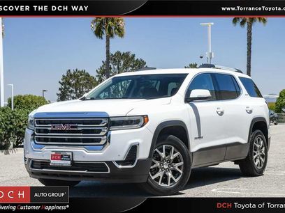 Used 2022 GMC Acadia SLE w/ Driver Convenience Package