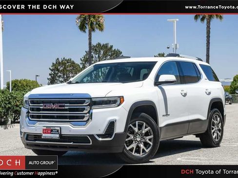 Used 2022 GMC Acadia SLE w/ Driver Convenience Package FWD image 1