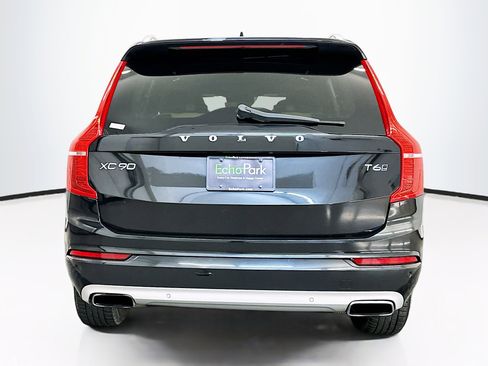 Used 2017 Volvo XC90 T6 Momentum w/ Vision Package image 7