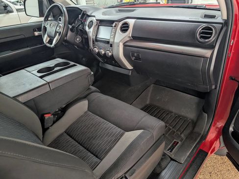 Used 2017 Toyota Tundra SR image 14