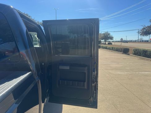 Used 2012 Ford F350 Lariat w/ Chrome Pkg image 17