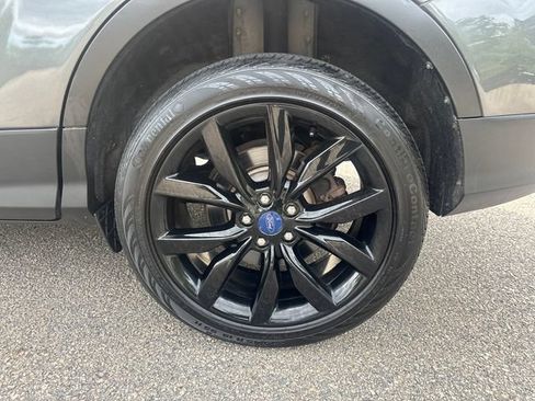 Used 2018 Ford Escape SE w/ SE Sport Appearance Package AWD/4WD image 15
