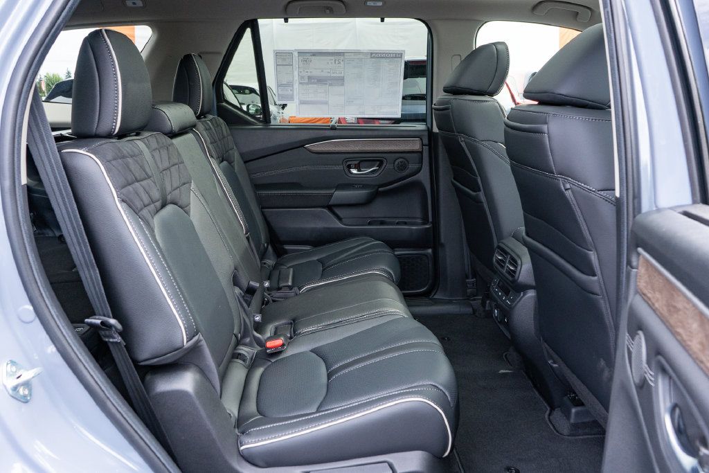 New 2026 Honda Pilot Elite image 15