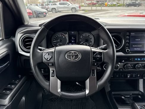 Used 2023 Toyota Tacoma TRD Off-Road w/ TRD Premium Off Road Package image 16