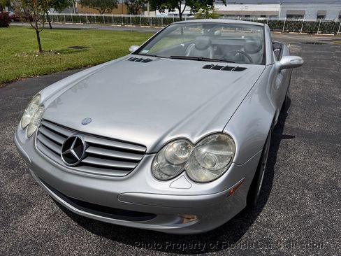 Used 2005 Mercedes-Benz SL 500 image 16