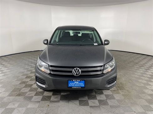Used 2014 Volkswagen Tiguan S image 17