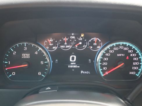 Used 2018 GMC Yukon Denali w/ Open Road Package AWD/4WD image 17