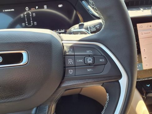 New 2026 Jeep Grand Cherokee L Limited AWD/4WD image 13