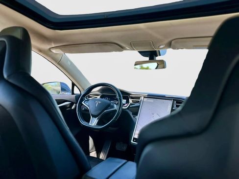 Used 2014 Tesla Model S P85 RWD image 21