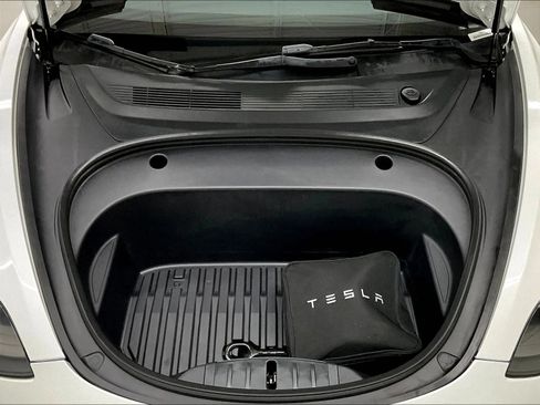 Used 2022 Tesla Model 3 Long Range AWD/4WD image 34
