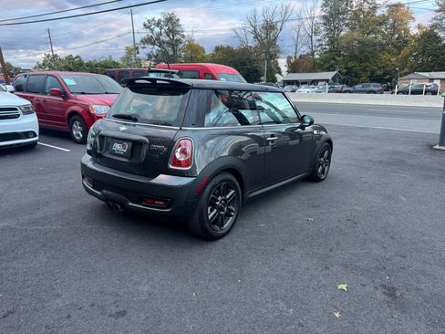 Used 2011 MINI Cooper S image 7