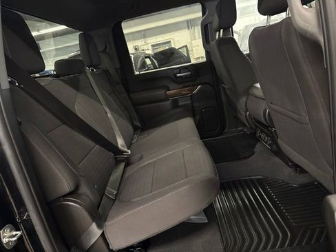 Used 2022 GMC Sierra 2500 SLE w/ SLE Convenience Package AWD/4WD image 24
