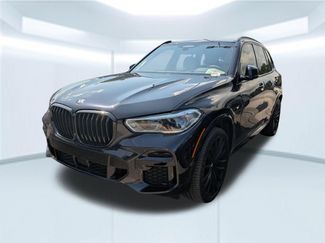 Used 2023 BMW X5 M50i w/ Executive Package AWD/4WD video 1