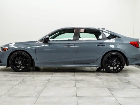 Used 2024 Honda Civic Sport image 8