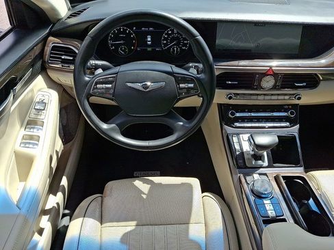 Used 2019 Genesis G90 5.0 Ultimate image 9