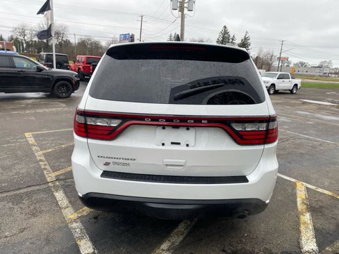 Used 2024 Dodge Durango SXT w/ Trailer Tow Group IV AWD/4WD image 4