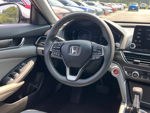 Used 2020 Honda Accord LX image 17
