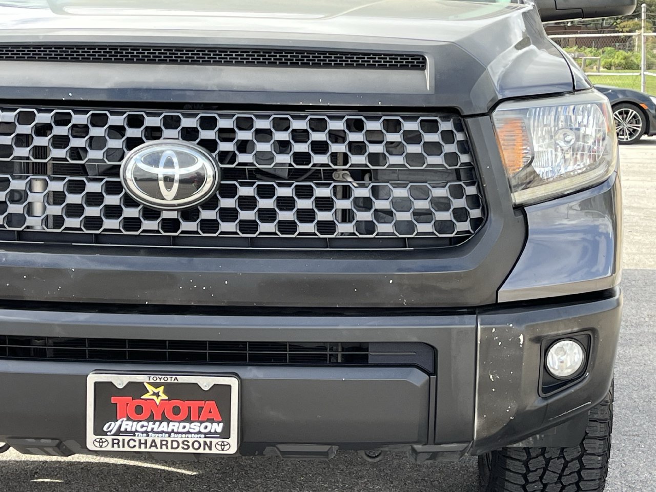 Used 2020 Toyota Tundra SR5 w/ SR5 Leather Package RWD image 8