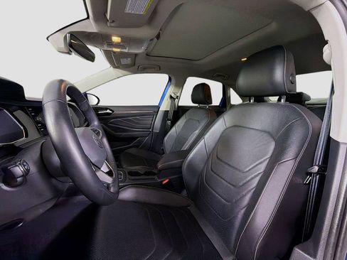 Used 2024 Volkswagen Jetta SEL image 11