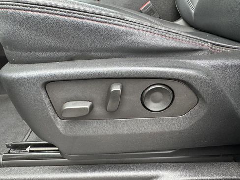 Used 2023 Chevrolet Suburban RST image 28