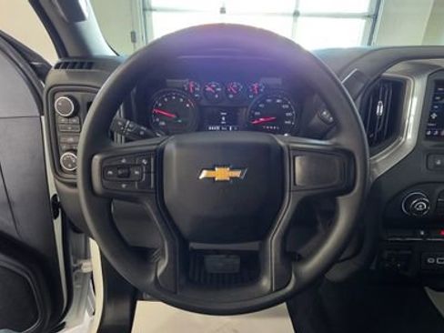 New 2026 Chevrolet Silverado 2500 Custom w/ Snow Plow Prep/Camper Package image 16