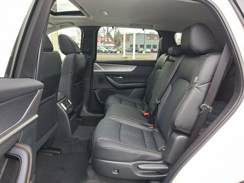 New 2026 MAZDA CX-90 3.3 Turbo w/ Preferred Package AWD/4WD image 8
