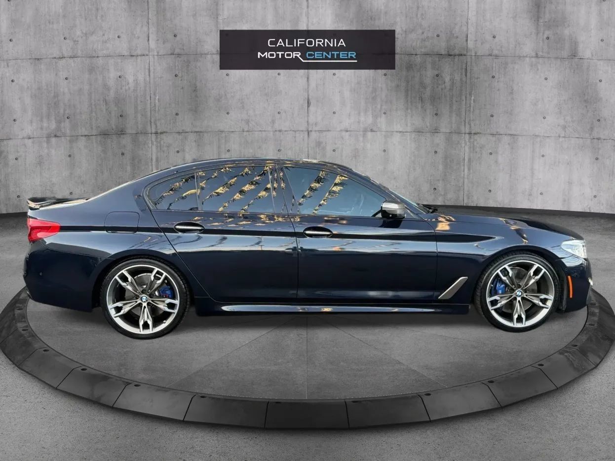 Used 2018 BMW M550i xDrive AWD/4WD image 4