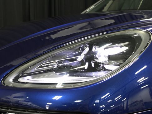 New 2026 Porsche Macan image 15