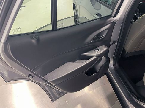 Used 2025 Chevrolet Trax ACTIV FWD image 17
