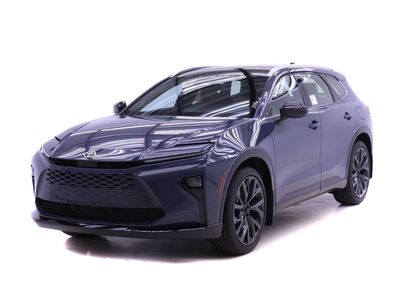 New 2025 Toyota Crown Signia