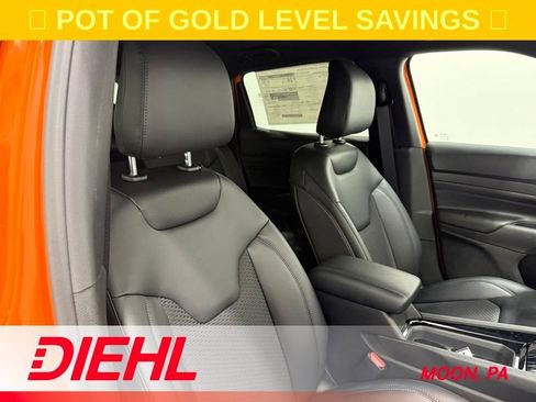 New 2026 Jeep Compass Latitude AWD/4WD image 13