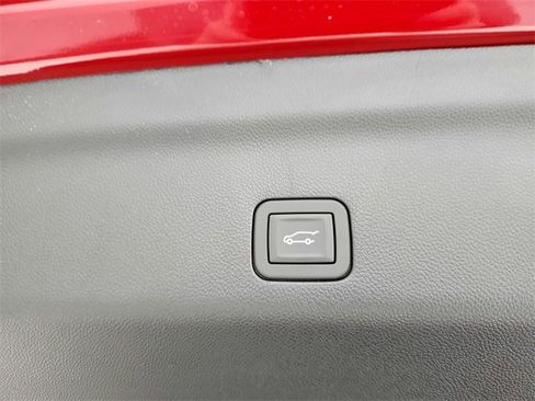 New 2026 GMC Yukon Elevation image 45