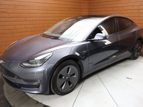 Used 2022 Tesla Model 3 Long Range image 10