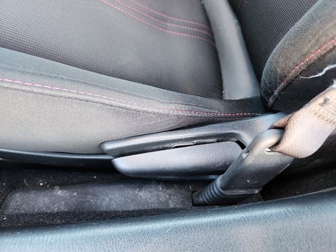 Used 2017 MAZDA MX-5 Miata Club image 9