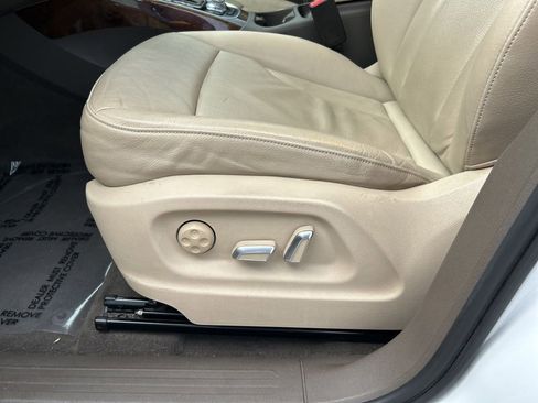 Used 2016 Audi Q5 2.0T Premium Plus w/ Technology Package image 16