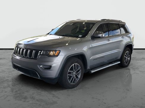 Used 2018 Jeep Grand Cherokee Limited RWD image 4