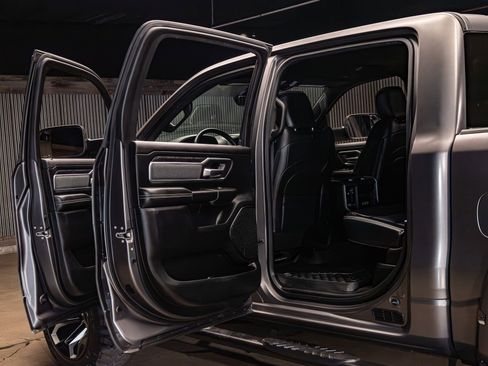 Used 2019 RAM 1500 Big Horn AWD/4WD image 26