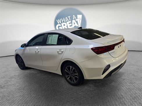 Certified 2023 Kia Forte LXS image 6