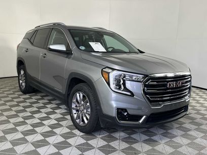 Used 2024 GMC Terrain SLT