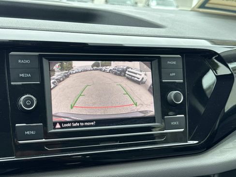 Used 2022 Volkswagen Taos S FWD image 27