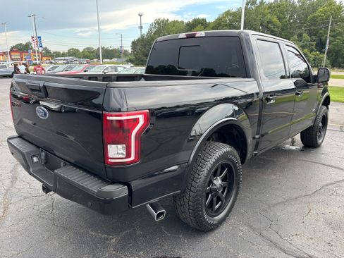 Used 2017 Ford F150 XLT w/ Equipment Group 302A Luxury AWD/4WD image 6