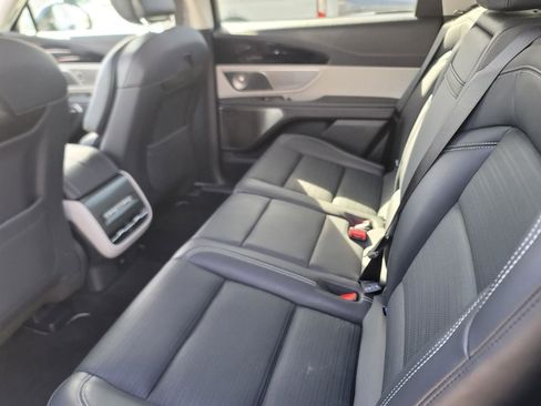 Used 2024 Lincoln Nautilus Reserve w/ Equipment Group 203A image 6