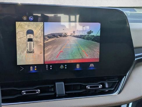 New 2026 Chevrolet Equinox ACTIV w/ Safety and Technology Package image 12